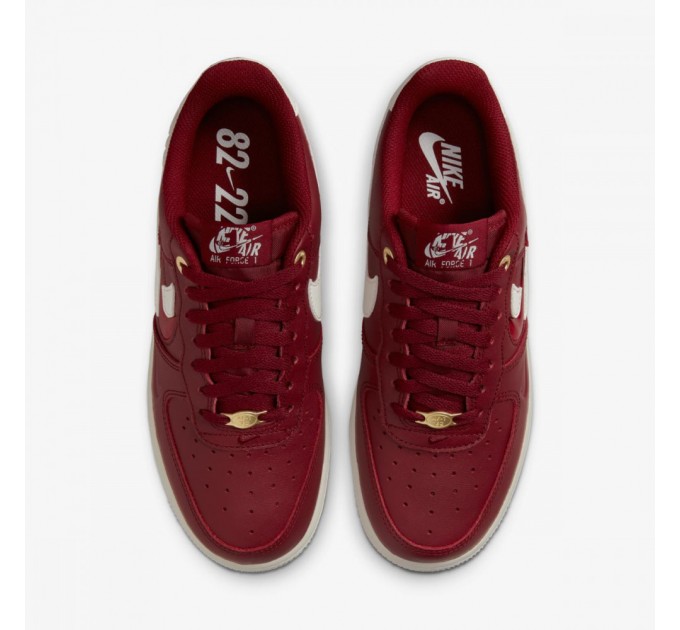 Кроссовки Nike Air Force 1 07 Premium Red DZ5616-600