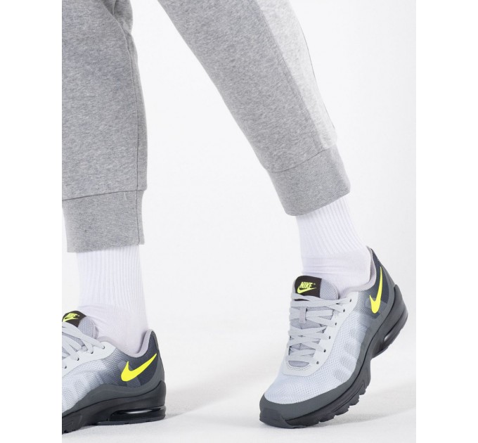 Кроссовки Nike Air Max Invigor