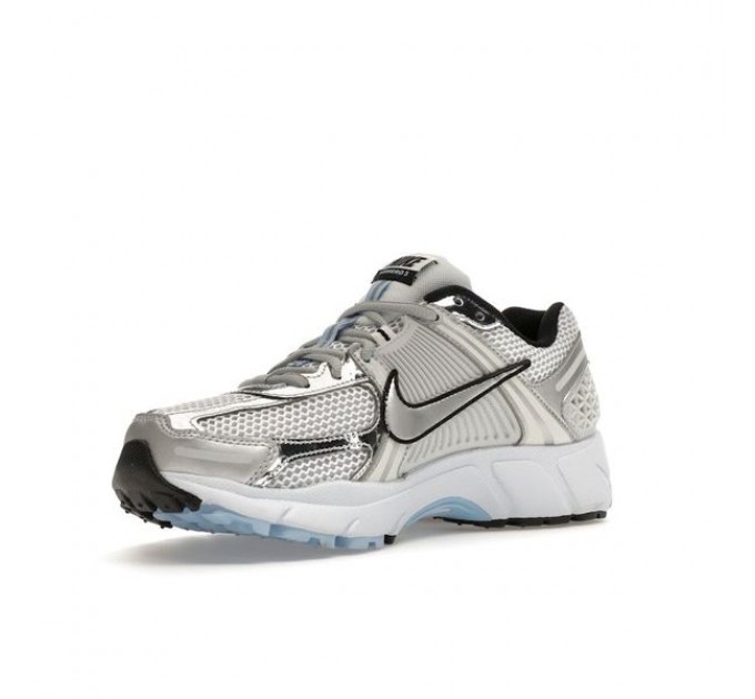 Кроссовки Nike W Nike Zoom Vomero 5 HF1877-100