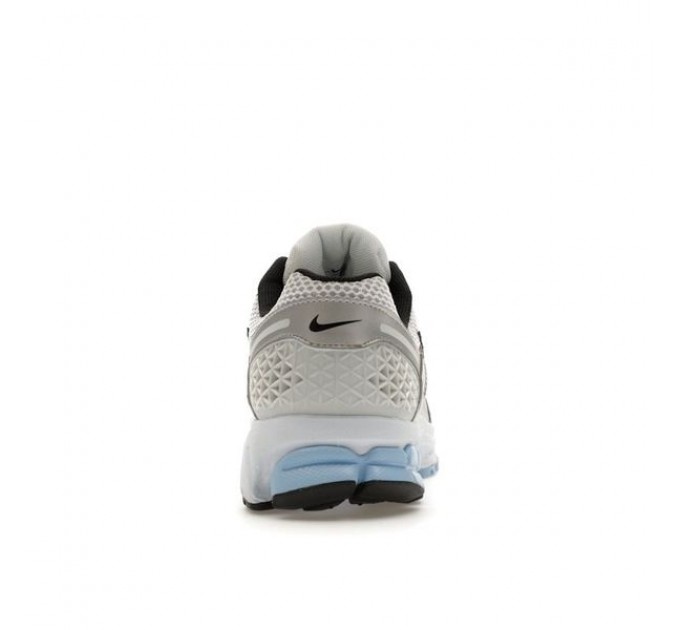 Кроссовки Nike W Nike Zoom Vomero 5 HF1877-100