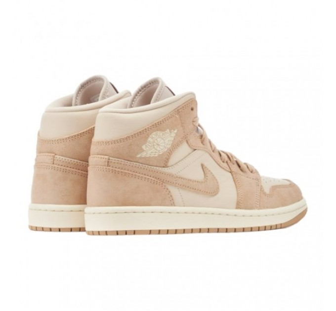 Кроссовки Wmns Jordan 1 Mid Se FJ3448-200