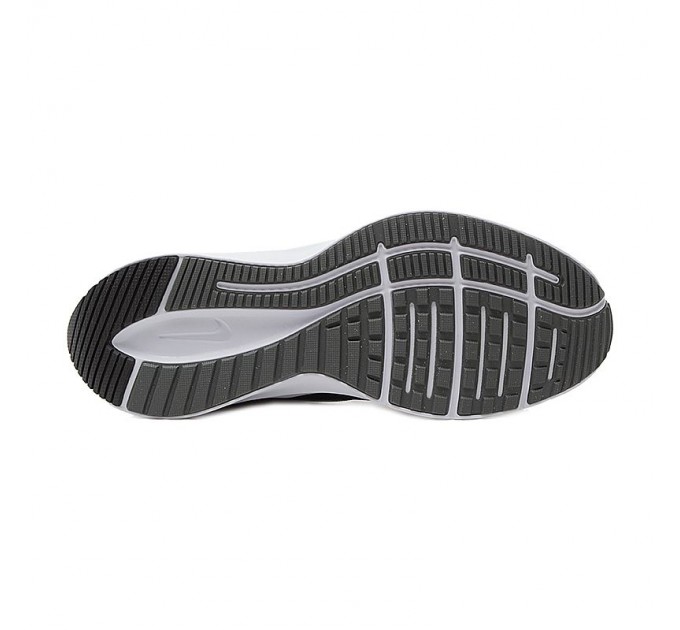 Кроссовки Nike Quest 3