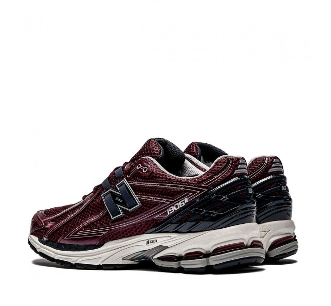 Кросівки Чоловічі New Balance 1906R M1906RCC
