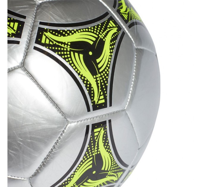adidas Conext 19 Capitano 641