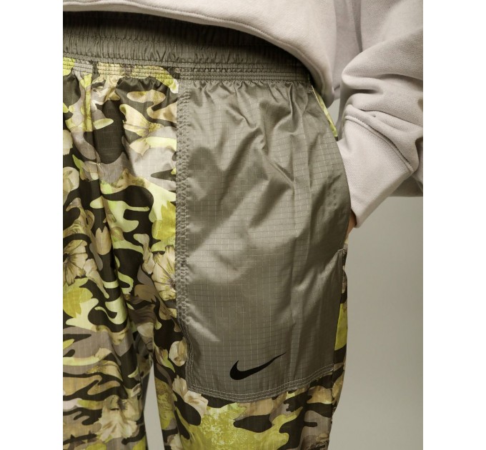 Брюки Nike W Nsw Wvn Aop Mr Jggr P&G CZ8186-325