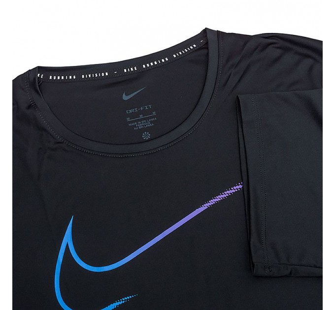 Футболка Nike M Nk Df Uv Run Dvn Miler Gx Ss DM4811-010