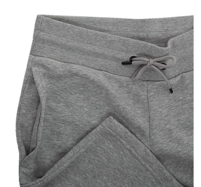 Шорты New Balance Essentials Fleece