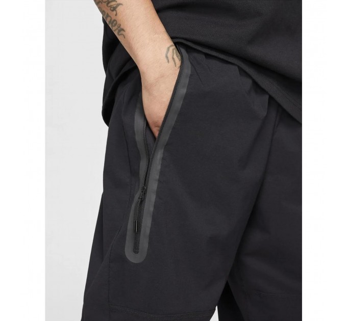 Брюки чоловічі Nike Tech Black (HM7158-010)