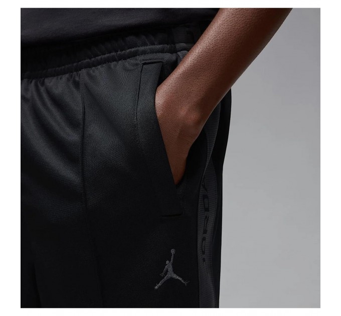 Брюки чоловічі Jordan Essentials (HF9341-010)