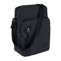 Сумка Nike Core Small Items 3.0 черная