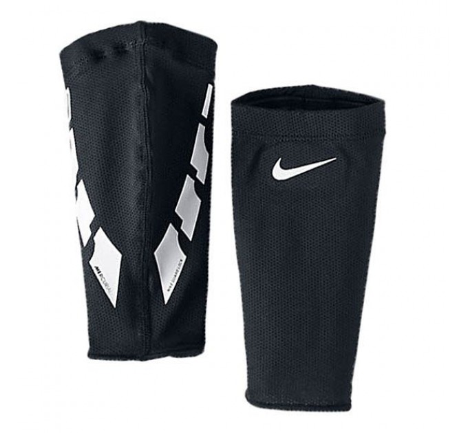 Nike Guard Lock Elite Sleeeve 011