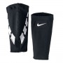 Nike Guard Lock Elite Sleeeve 011