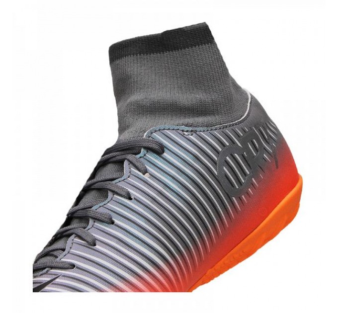 Nike JR Mercurial Victory VI CR7 DF TF 001