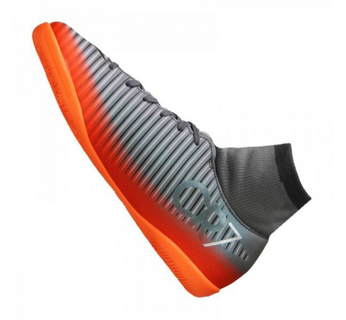 Nike JR Mercurial Victory VI CR7 DF IC 001