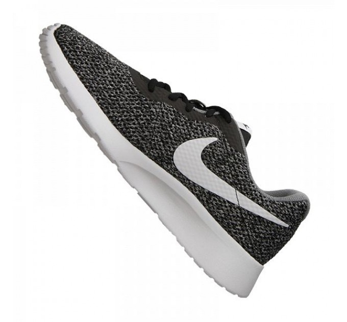 Nike Tanjun SE 011