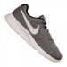 Nike Tanjun SE 011