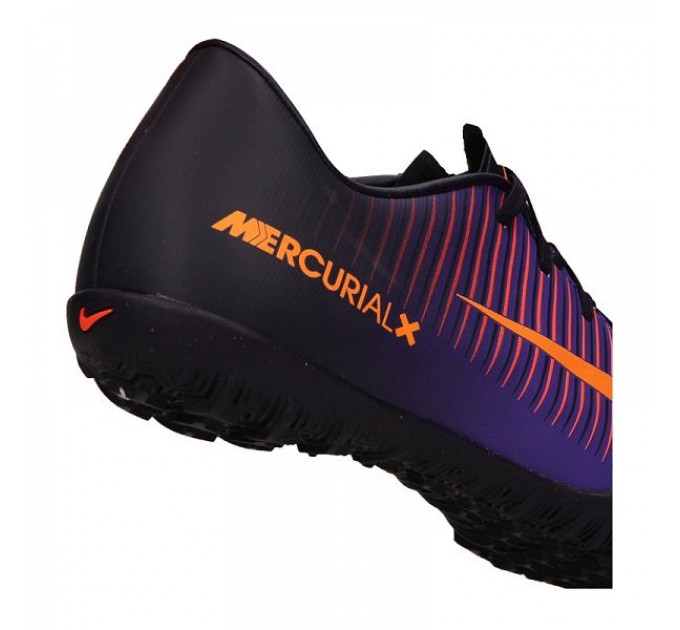 Nike Mercurial Victory VI TF 585