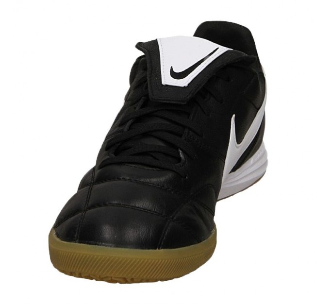 Nike The Premier II IC 010