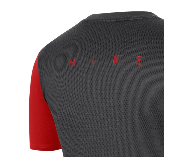 Тренувальна футболка Nike Academy Pro Top SS t-shirt 078