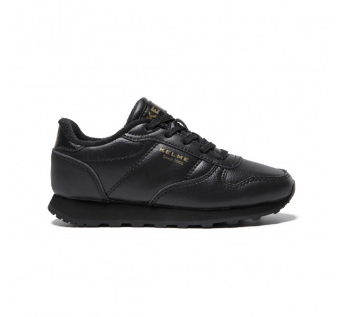 Кроссовки черные Kelme VICTORY 52.186.0026G