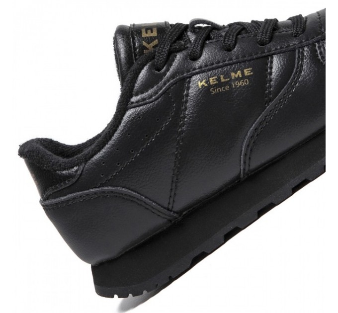 Кроссовки черные Kelme VICTORY 52.186.0026G